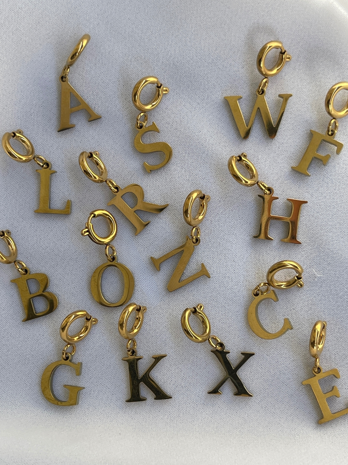 Charmes Alphabet